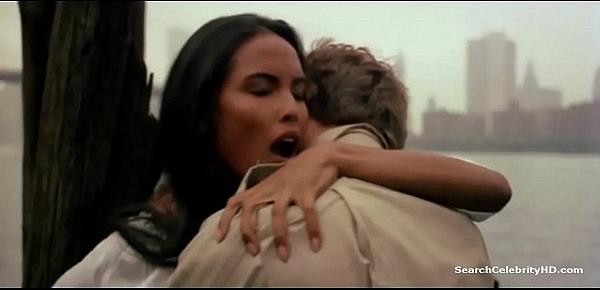  Laura Gemser Emanuelle And The Last Cannibals 1977